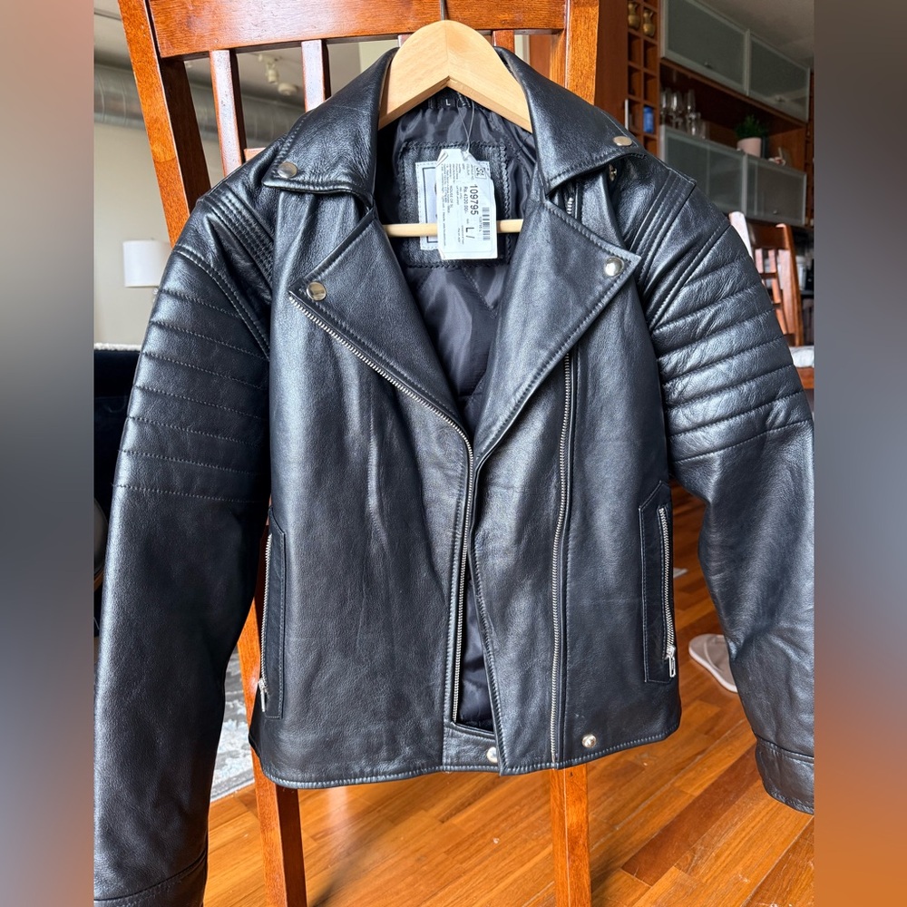 Classic Pure Black Leather Moto Jacket